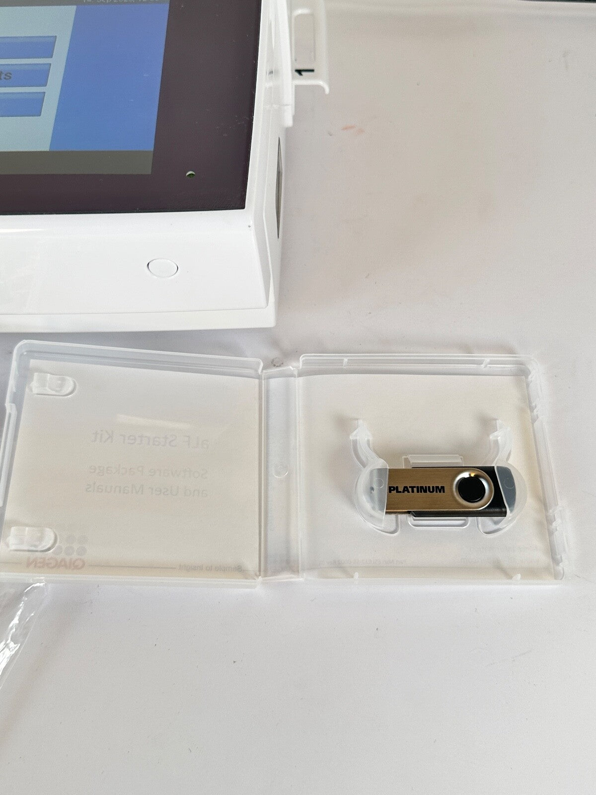 Qiagen aLF Reader ESLR12-MB-6401 w/ Software and Warranty