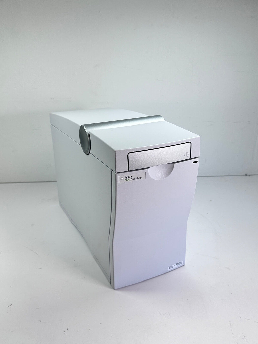 Agilent 2100 Bioanalyzer G2939B w/ laptop and software w/ Warranty