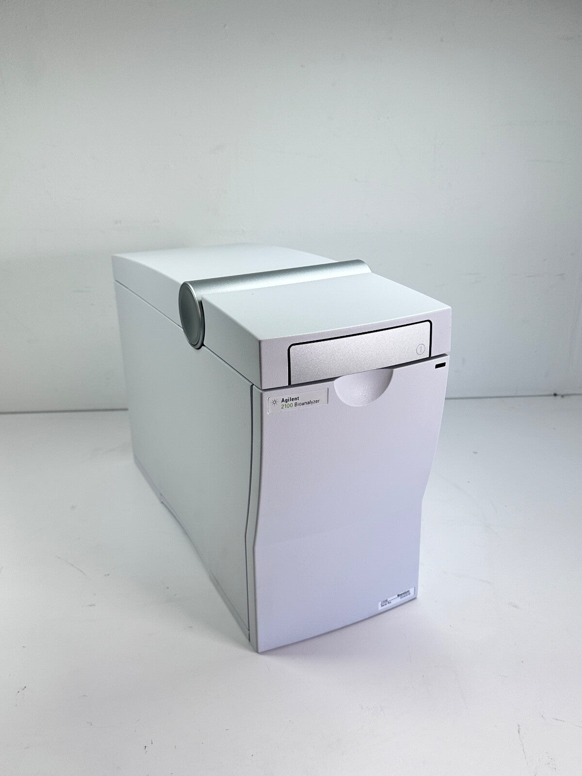 Agilent 2100 Bioanalyzer G2939B w/ laptop and software w/ Warranty