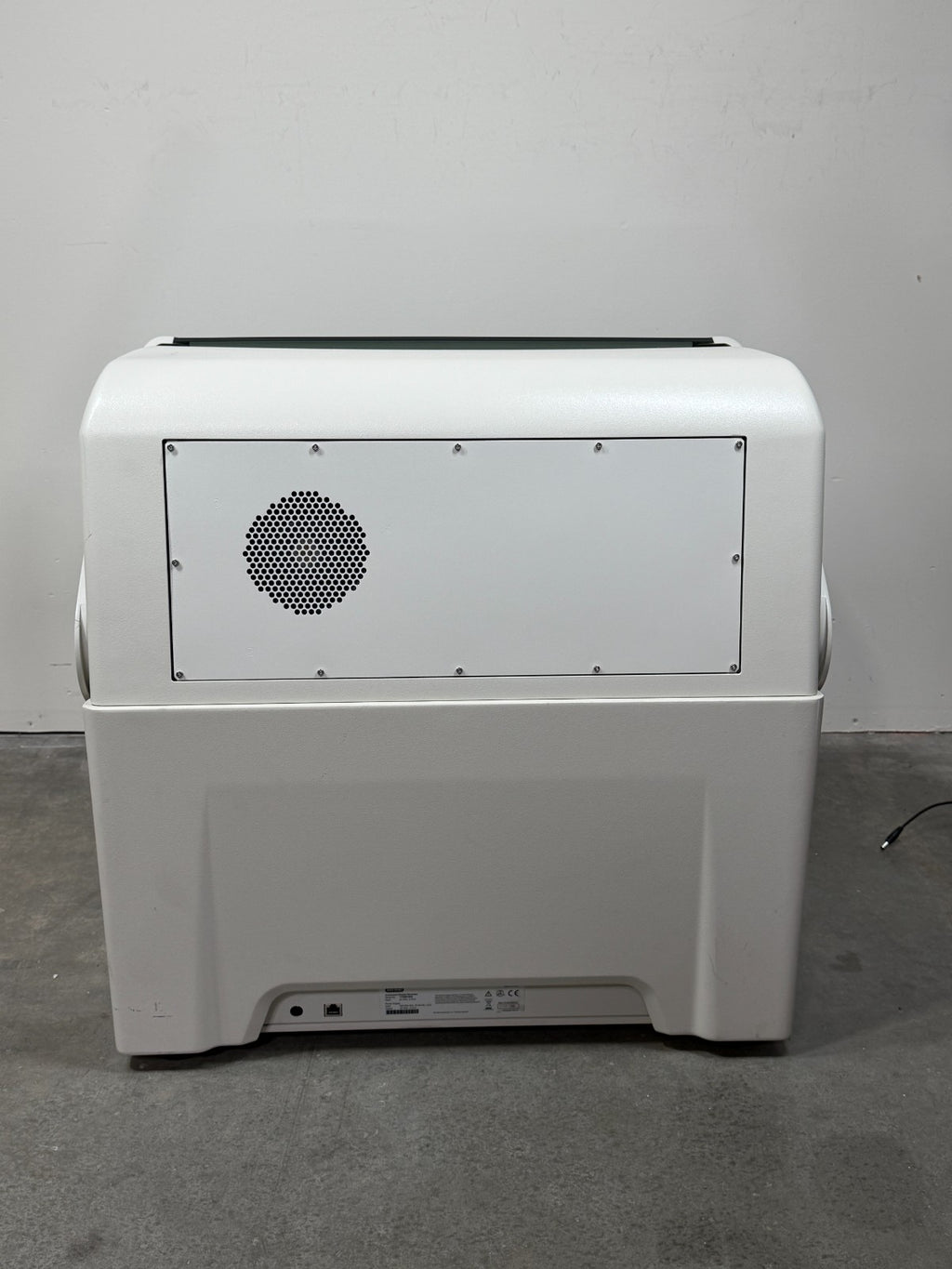 Bio-Rad QX200 AutoDG Automated Droplet Generator ddPCR Unit 96-Well w/ Warranty