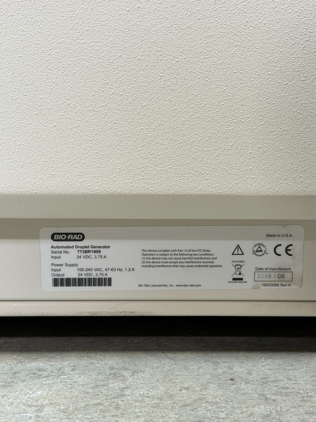 Bio-Rad QX200 AutoDG Automated Droplet Generator ddPCR Unit 96-Well w/ Warranty