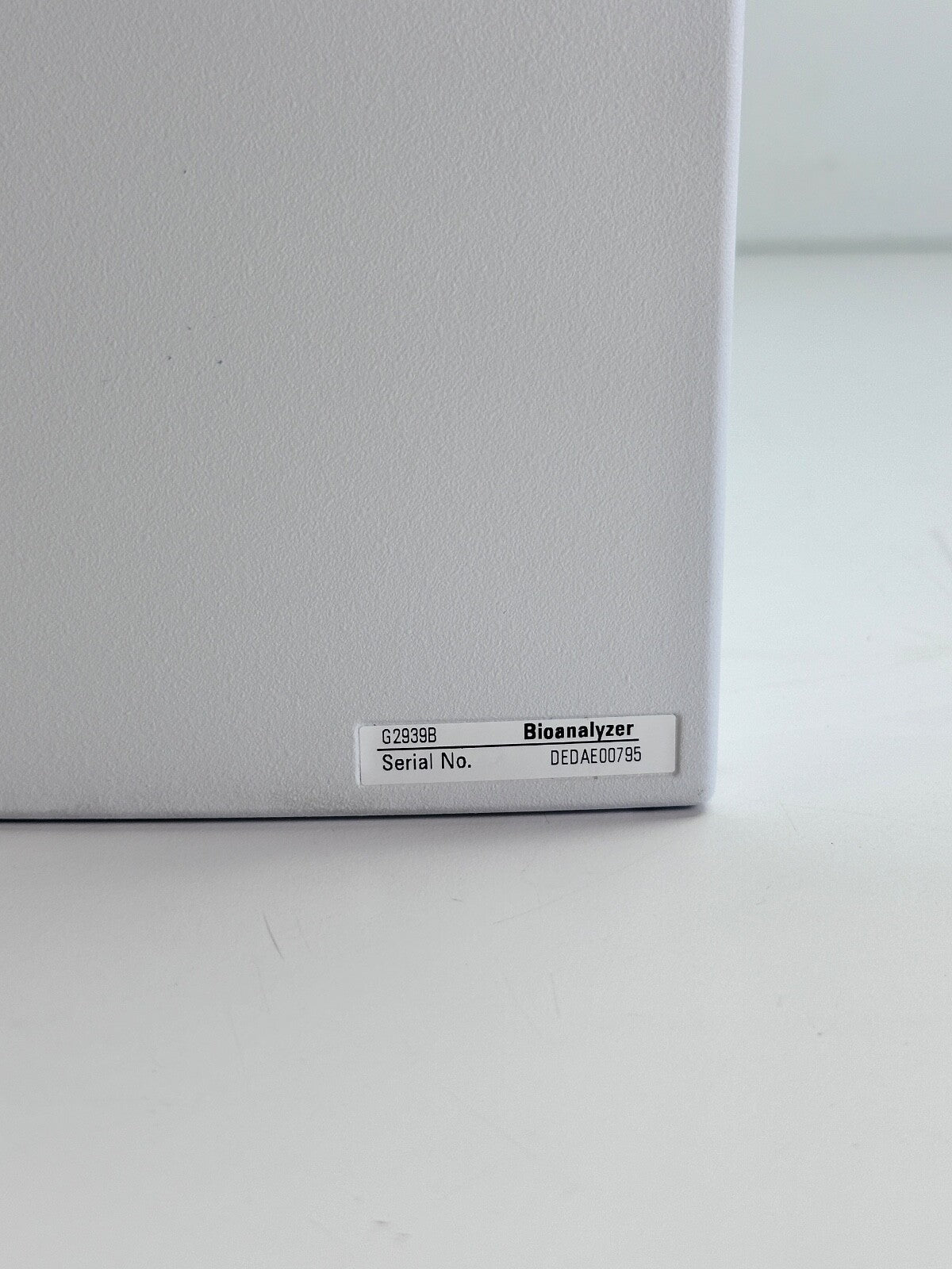 Agilent 2100 Bioanalyzer G2939B w/ laptop and software w/ Warranty